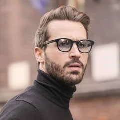 Nicolas D 